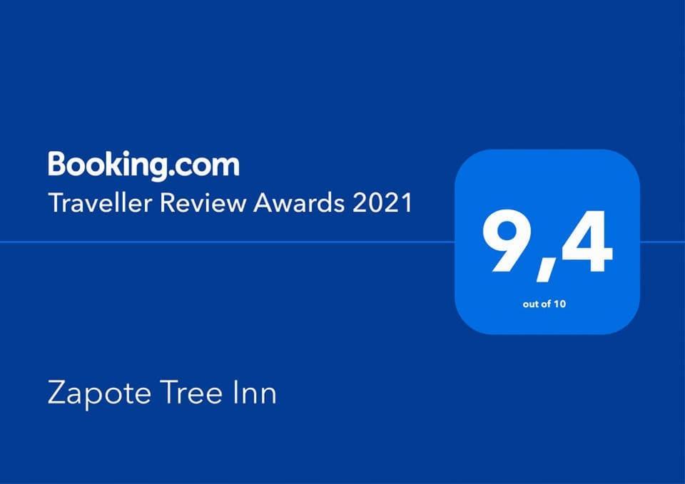 Zapote Tree Inn Flores Ngoại thất bức ảnh